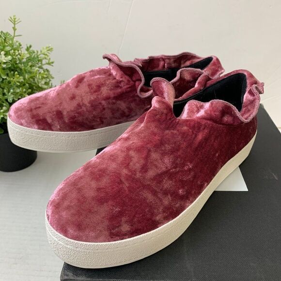 Opening Ceremony Didi Velvet Ruffle Sneaker Pink - Picture 1 of 12